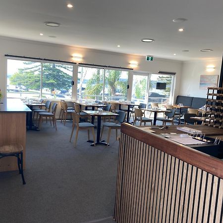 Quays Hotel Batemans Bay Extérieur photo