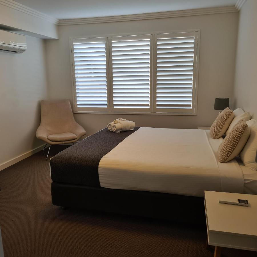 Quays Hotel Batemans Bay Extérieur photo