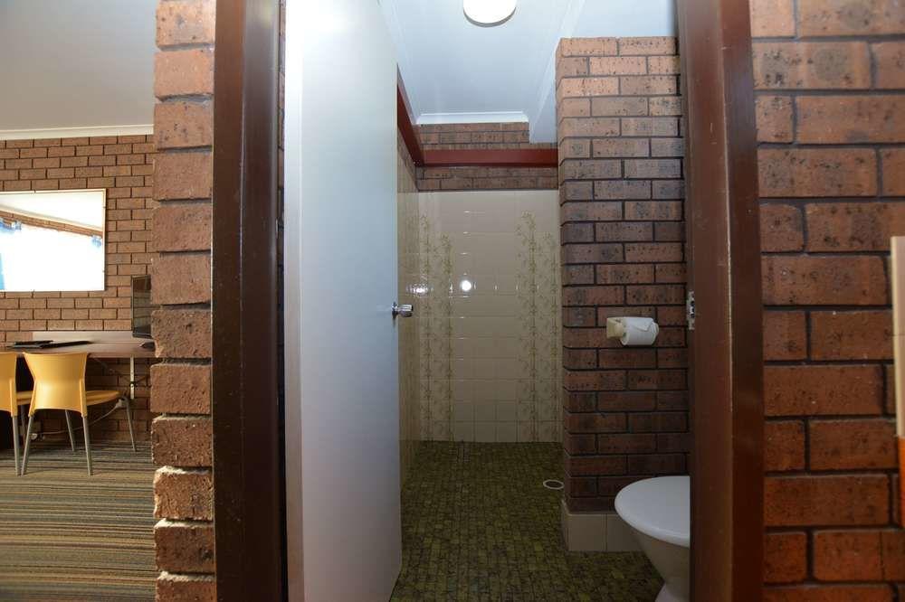 Quays Hotel Batemans Bay Extérieur photo