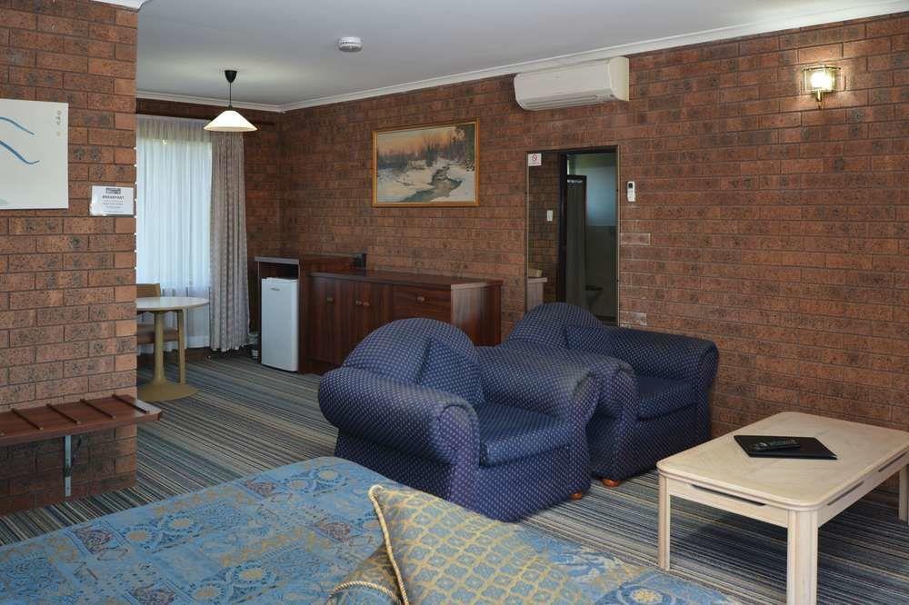 Quays Hotel Batemans Bay Extérieur photo