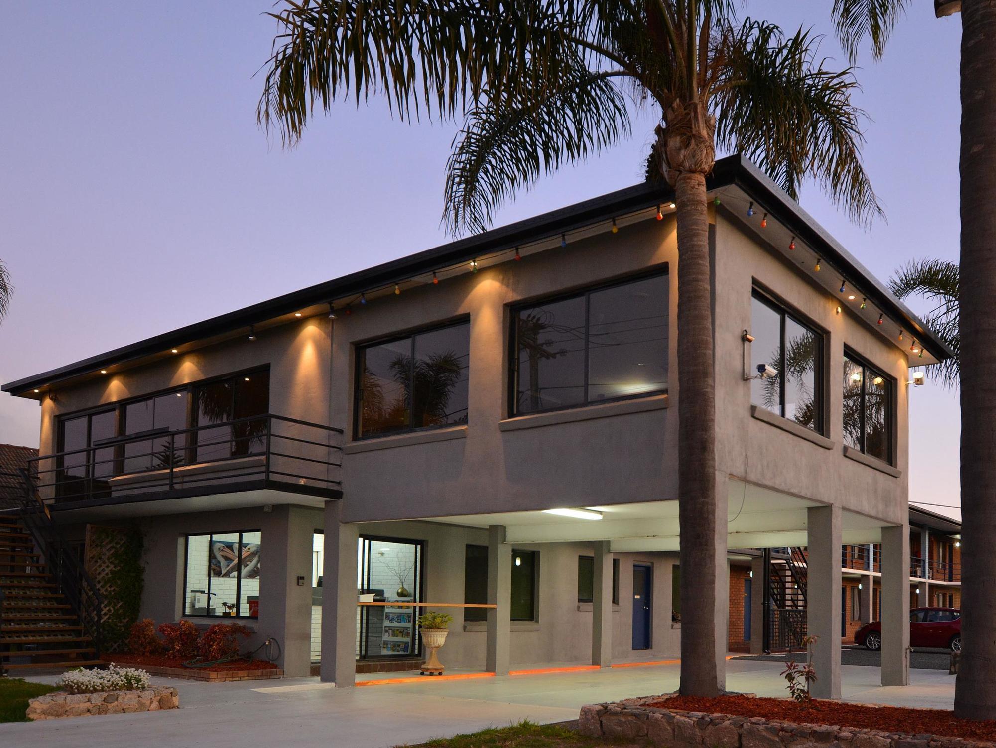 Quays Hotel Batemans Bay Extérieur photo